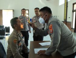 Sie Dokkes Polres Tulang Bawang Barat Lakukan Cek Kesehatan Rutin Personil Polres dan Polsek Jajaran
