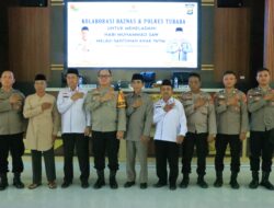 Polres Tubaba Bersama Baznas Berikan Santunan Anak Yatim