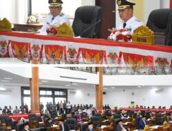 Bupati Novriwan Perkenalkan Visi Kepemimpinannya Dalam Rapat Paripurna DPRD