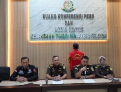 Tim Penyidik Kejati Sumsel Lakukan  Upayakan Paksa Tangkap Tersangka BA