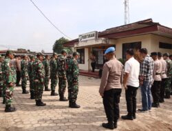 Komitmen Kuatkan Sinergitas TNI-Polri, Kapolres Tubaba Pimpin Apel Bersama di Polsek Tumijajar