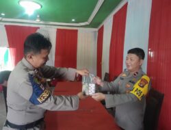 Dokkes Polres Tulang Bawang Cek Kesehatan dan Berikan Vitamin di Pos Pam Simpang Lapas Operasi Ketupat Krakatau 2025