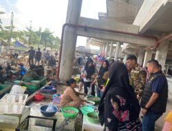 Satgas Pangan Polres Tulang Bawang Hadiri Kegiatan pengecekan harga kebutuhan pokok bersama Dinas Koperindag