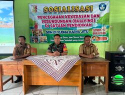 Serka Basarudin Babinsa 426-03 Rawajitu Sosialisasi Pencegahan Kekerasan dan Perundungan di SDN 01 Karya Jitu