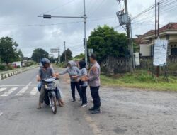 Sat Binmas Polres Tulang Bawang Barat Bersama KBPP Polri Gelar Kegiatan Sahabat Binmas “Jumat Berkah Berbagi