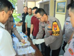 Kapolres Awasi Langsung Pemeriksaan Urine Personel, Bukti Keseriusan Polres Tulang Bawang Barat Berantas Narkoba dari Internal
