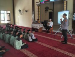 Polsek Rawajitu Selatan Gelar Kegiatan Police Go To School