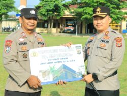 Polres Tulang Bawang Barat Gelar Upacara Kenaikan Pangkat Pengabdian dan Pemberian Penghargaan Bagi Personel yang Berprestasi Serta Pemberian Reward Umroh Personel